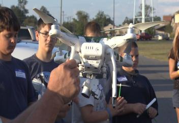 4-H club celebrates 4-H National Science Day with drones 